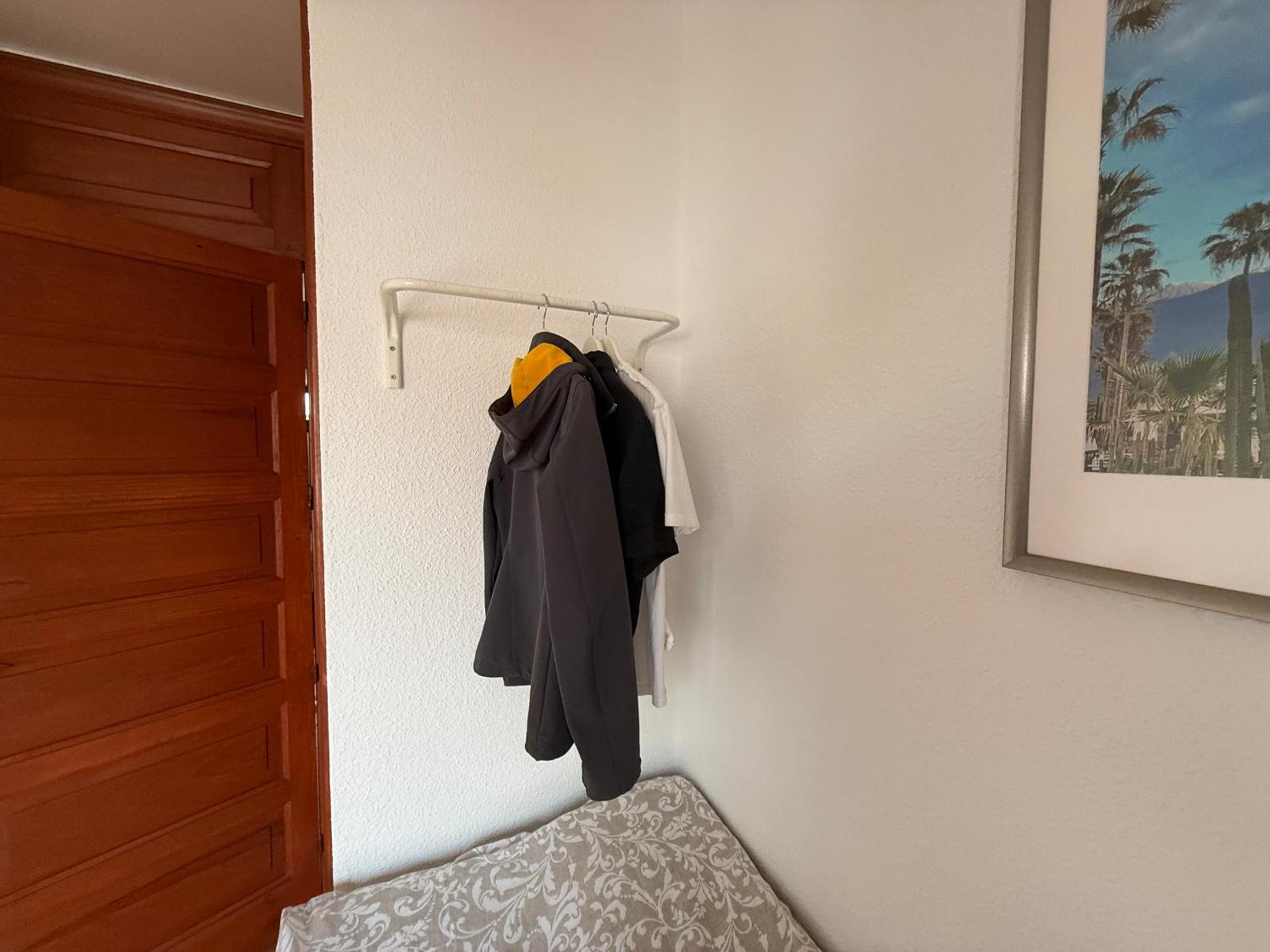 Sunny 2-Bedroom Apartment In Parque Santiago II Playa de las Americas  Esterno foto